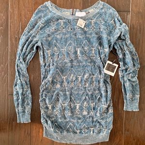 Jessica Simpson Maternity Sweater